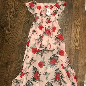 Guess NWT Dress size small